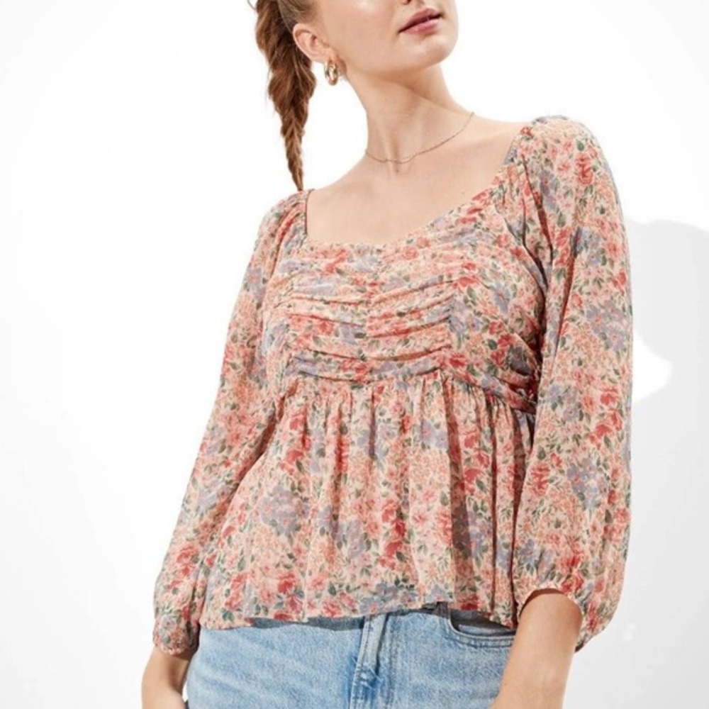 American Eagle Floral‎ Ruched Square Neck Peplum Top Long Sleeve Small